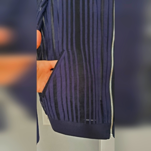 Women's light jacket - Picture 4 of 6